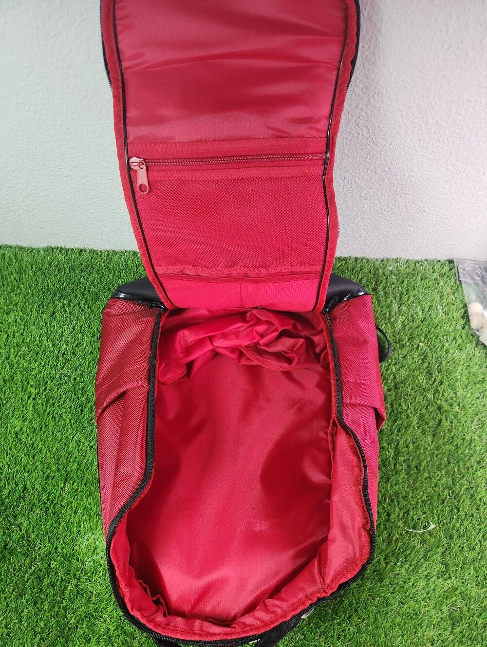 Air Jordan Unixes Sport Backpack Red Black White MA0945-R78 (32.9L)  NWT